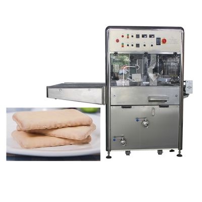 1000 mm genişliğinde soğutma tüneli olan bileşik saf çikolata kaplama makinesi
